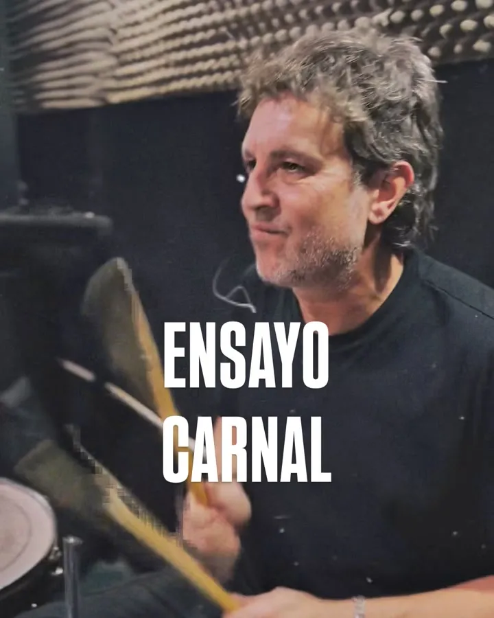 El baterista de MAGOS en el ensayo previo a la fecha de Carnal